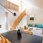 Casas na Portuguesa - BRAND NEW! Bica * Chiado